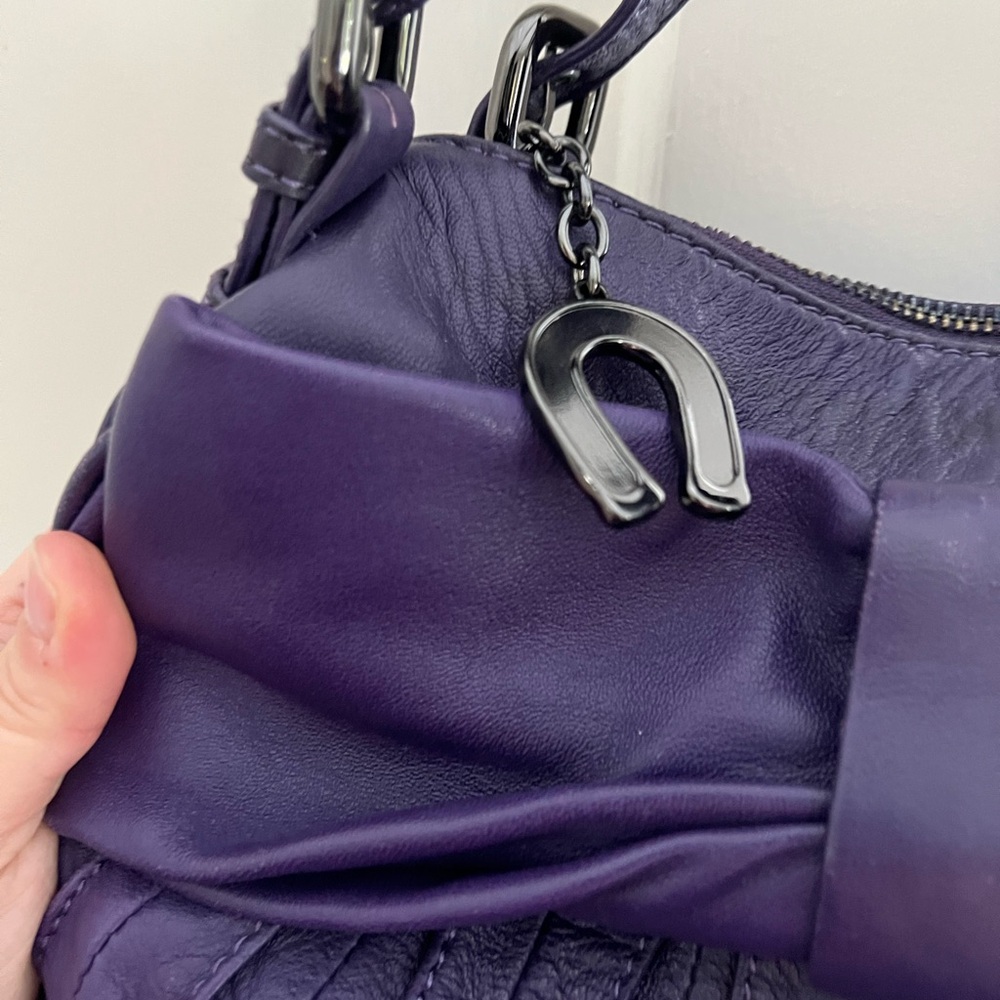 Betsey Johnson large leather purple bow purse - Picture 6 of 8